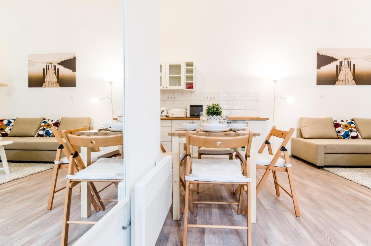N28 Deluxe Apartment Budapest Esterno foto